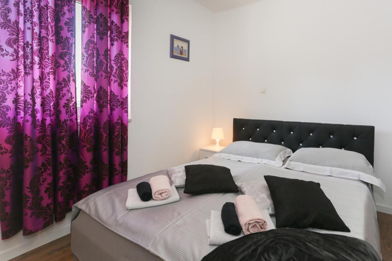 Casa Zorana-Alba Apartments Трогир Экстерьер фото