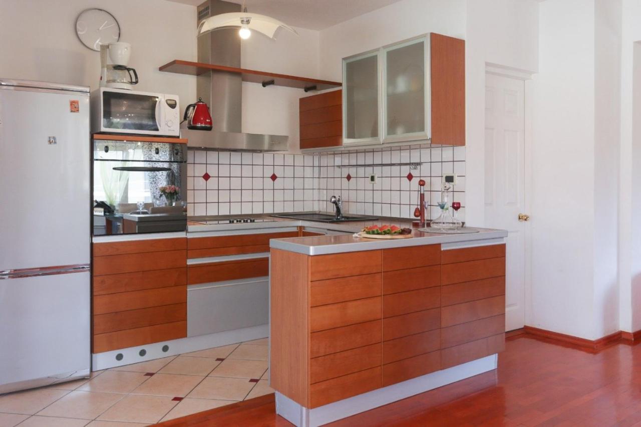 Casa Zorana-Alba Apartments Трогир Экстерьер фото