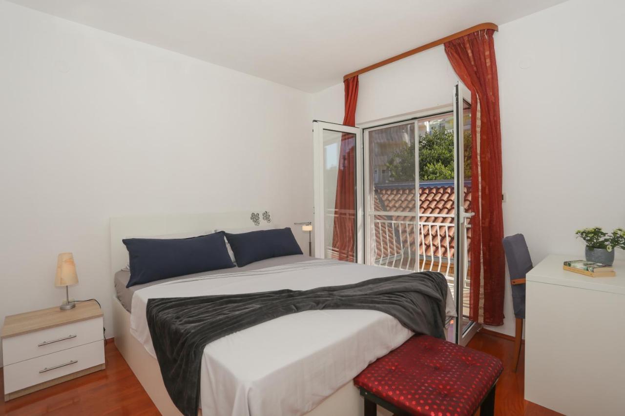 Casa Zorana-Alba Apartments Трогир Экстерьер фото